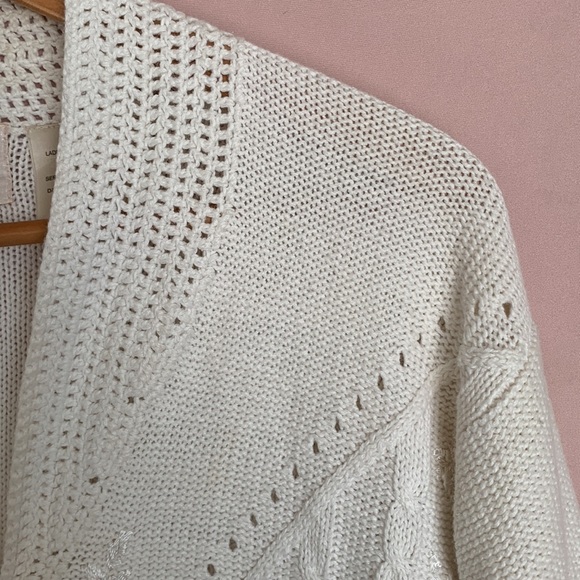 Vintage Cream Grandma Costal Cardigan - Picture 4 of 5
